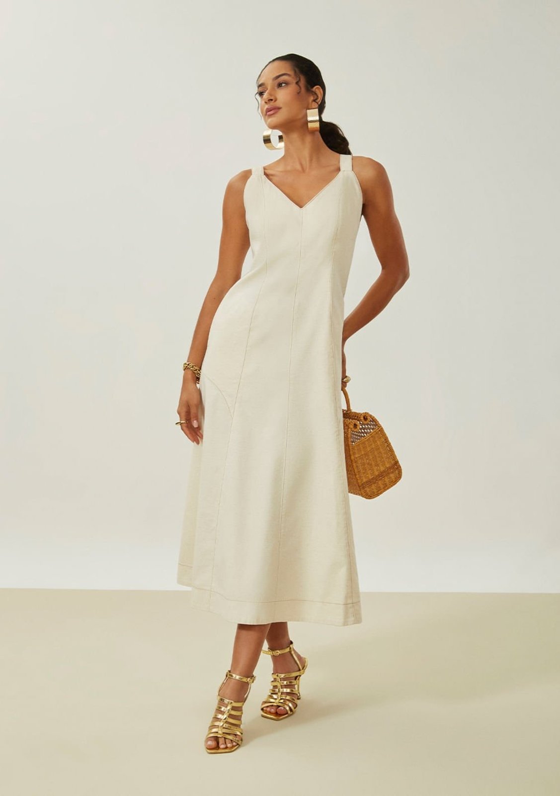 Vestido Maria Valentina Solto Decote V Sem Manga Midi Off-white
