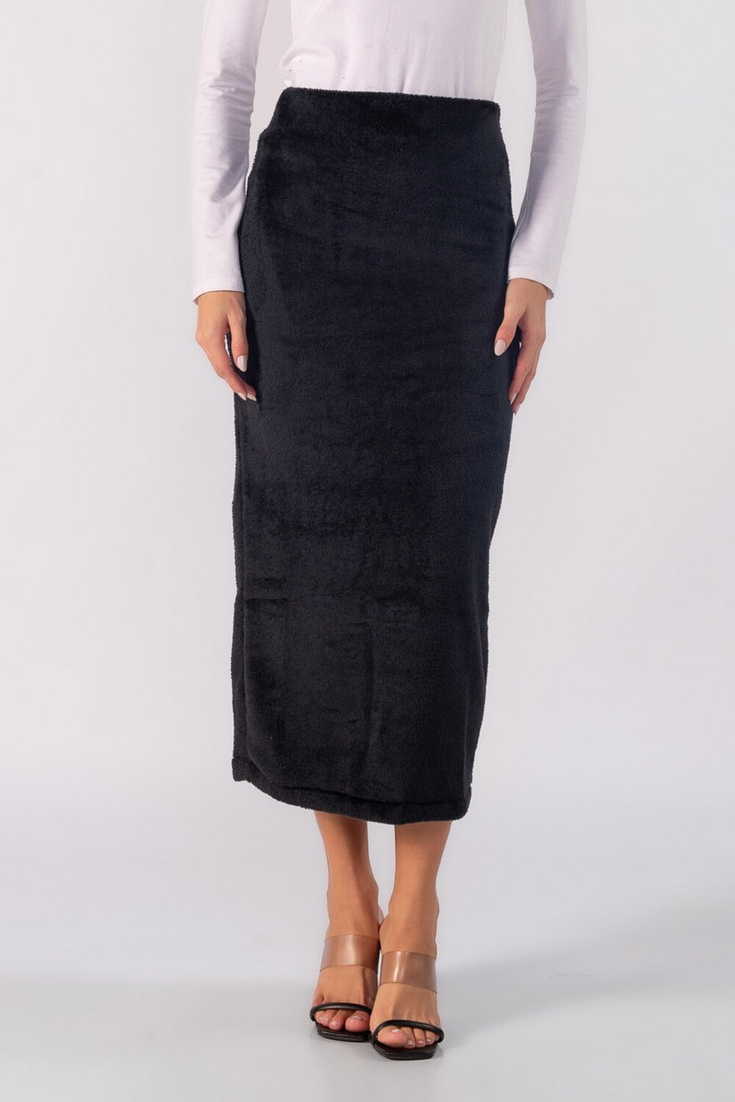 Saia Lamis midi teddy com elastico na cintura Preto