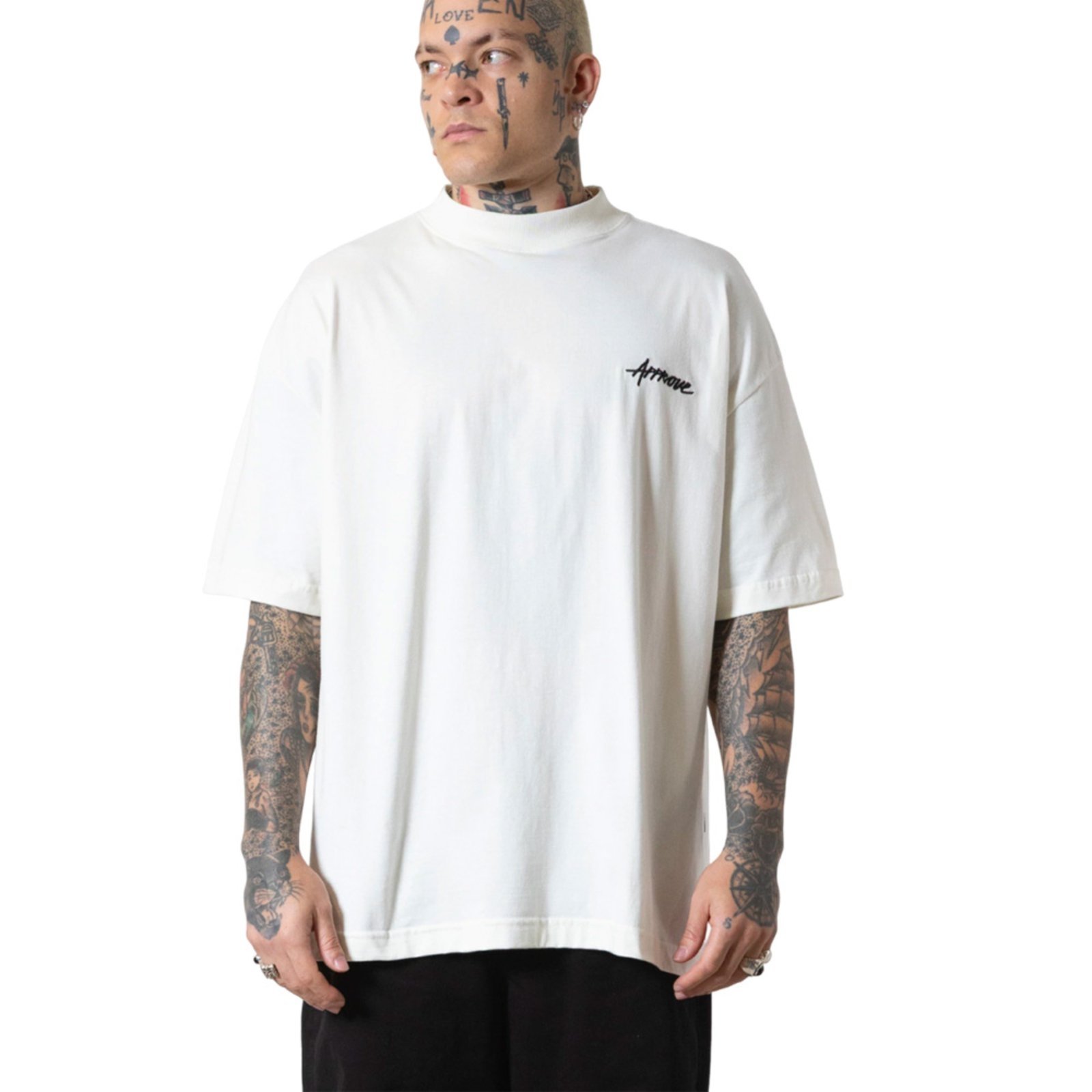 Camiseta Huge Approve Savior Off White