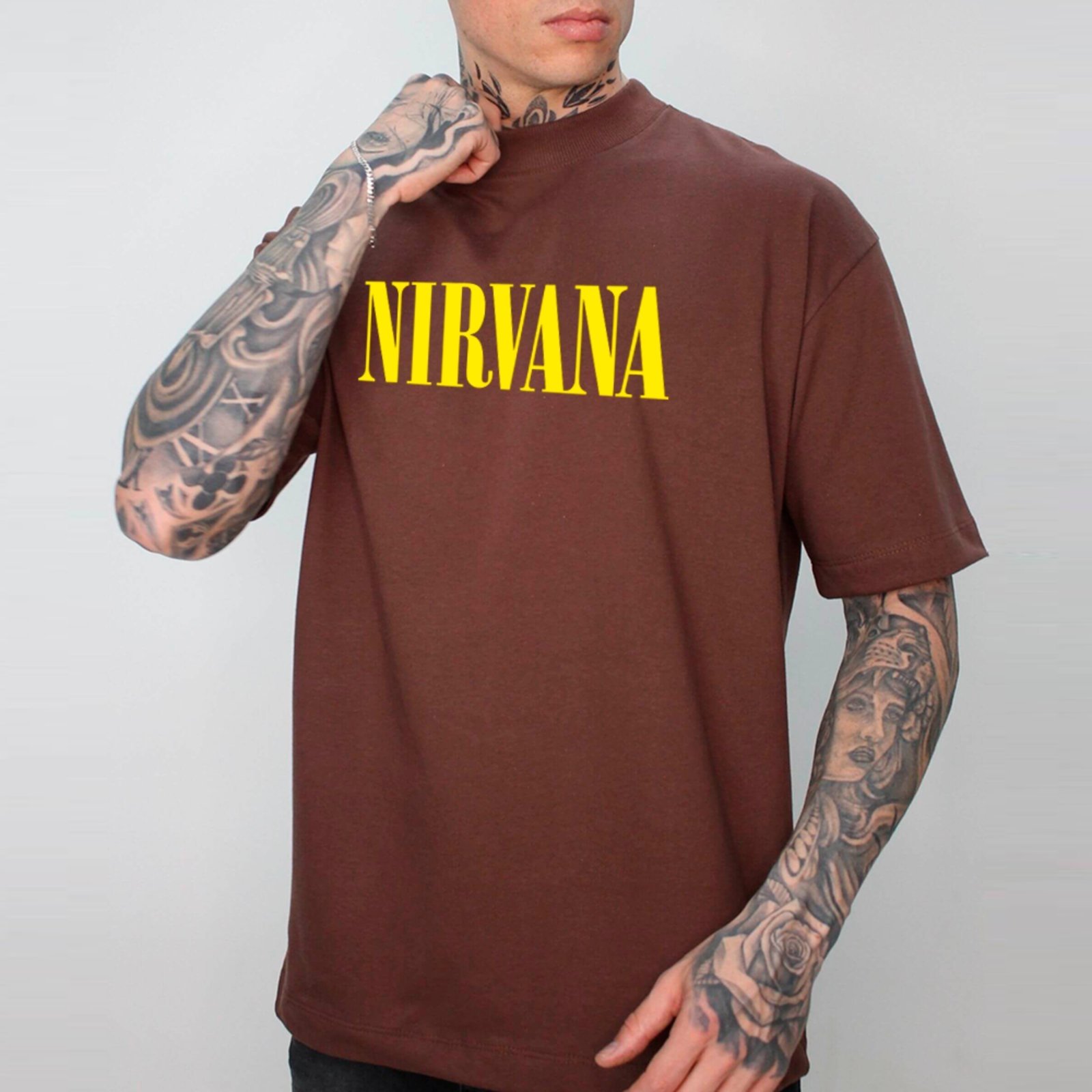 Camiseta Ousy Básica Spirit Logo Nirvana Rock Unissex Marrom