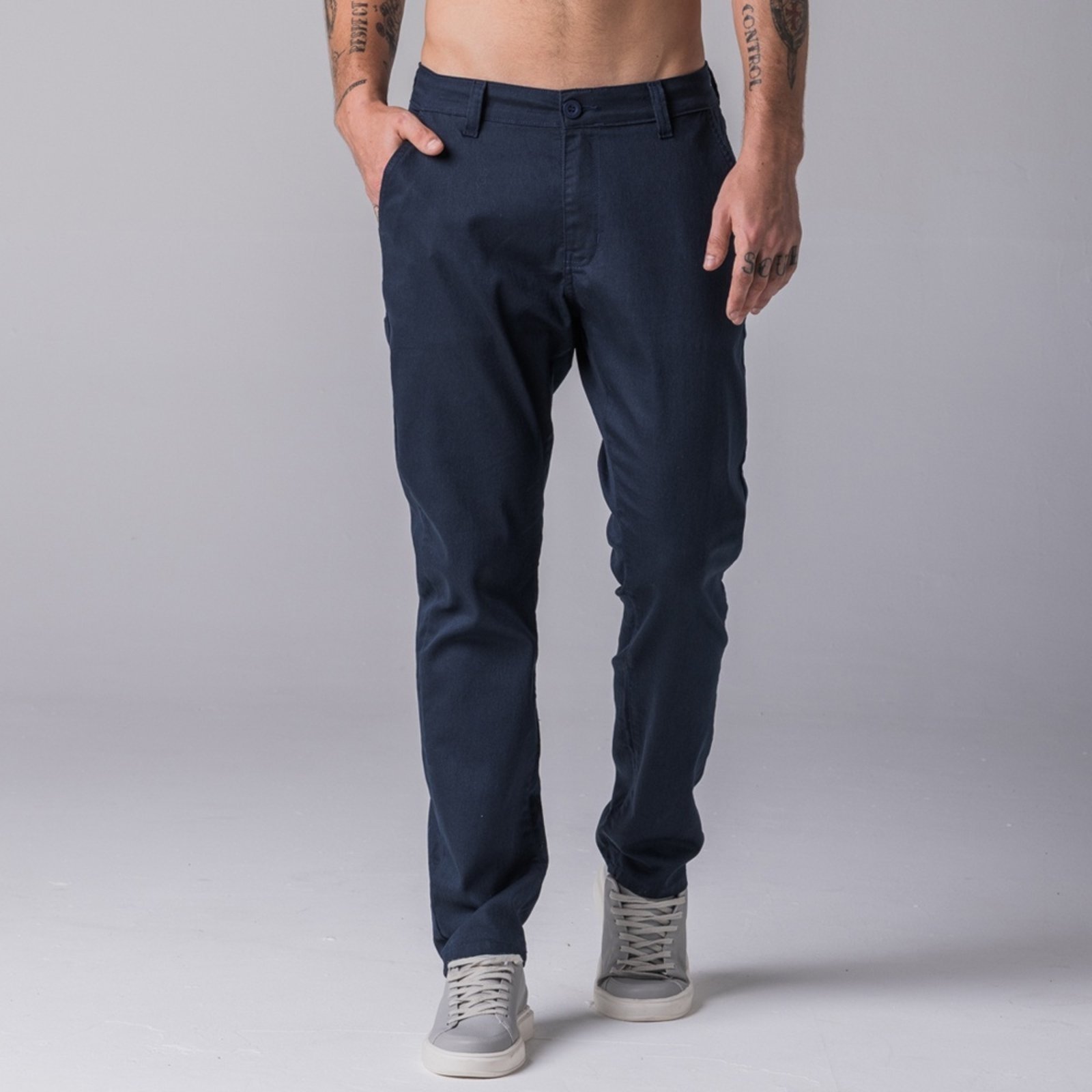 Calça Sarja Chino Slim Urban Rock e Soda MARINHO