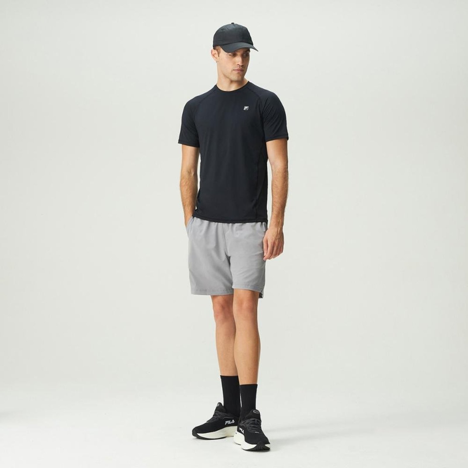 Bermuda Fila Dupla Performa Wind 7" Masculina Incolor"
