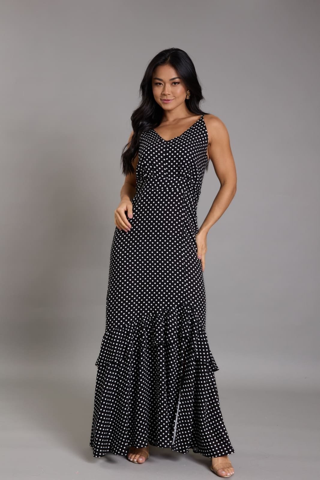 Vestido Longo de Alça e Poá com Fenda e Babado Lemier Collection Elegante e Romântico Preto