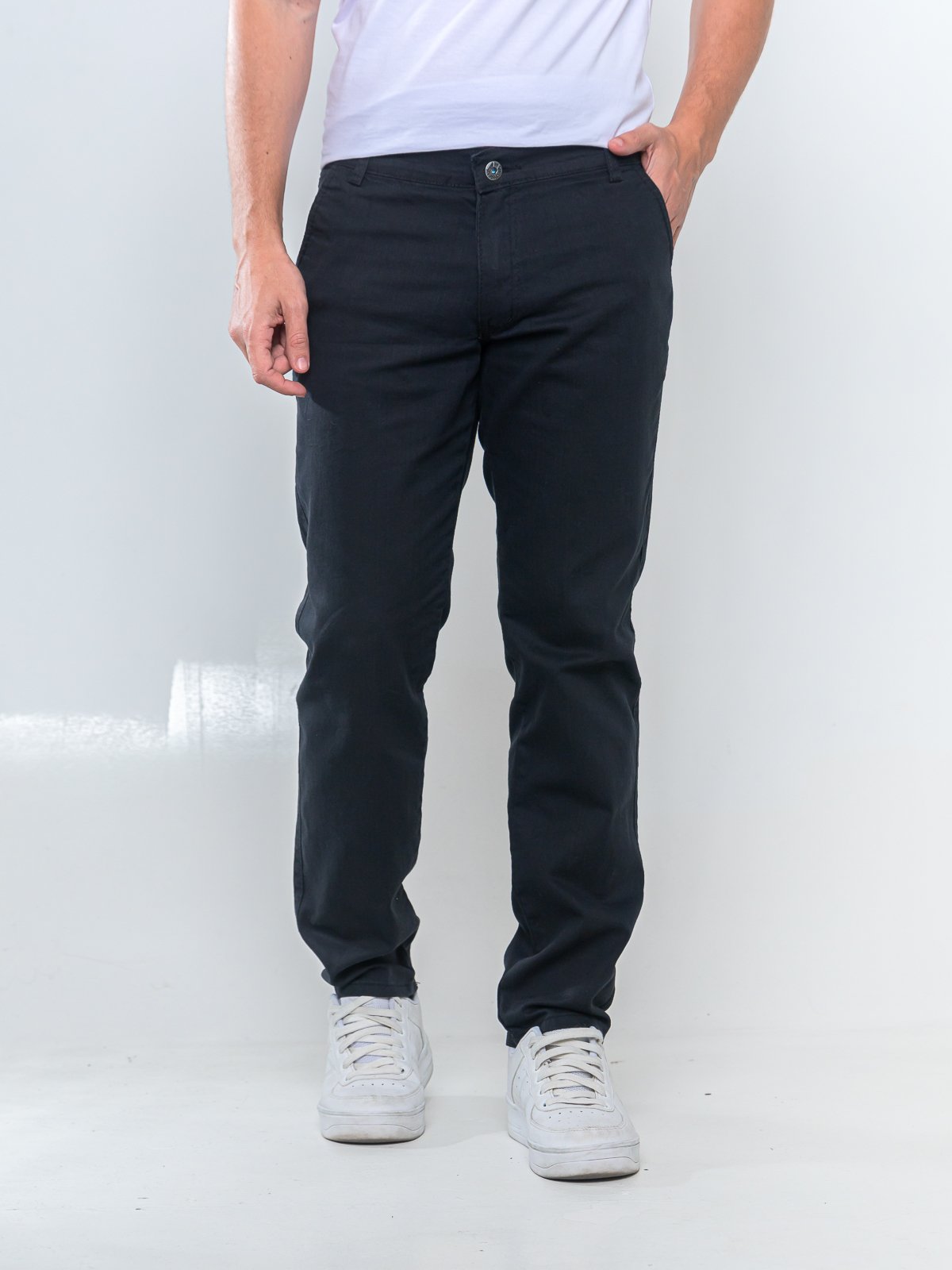 Vista 2 Calça Sarja Masculina Kovali Casual Premium Com Elastano Confortável Bolso-Faca Preta KOVALI FASHION STORE preto KOVALI FASHION STORE preto