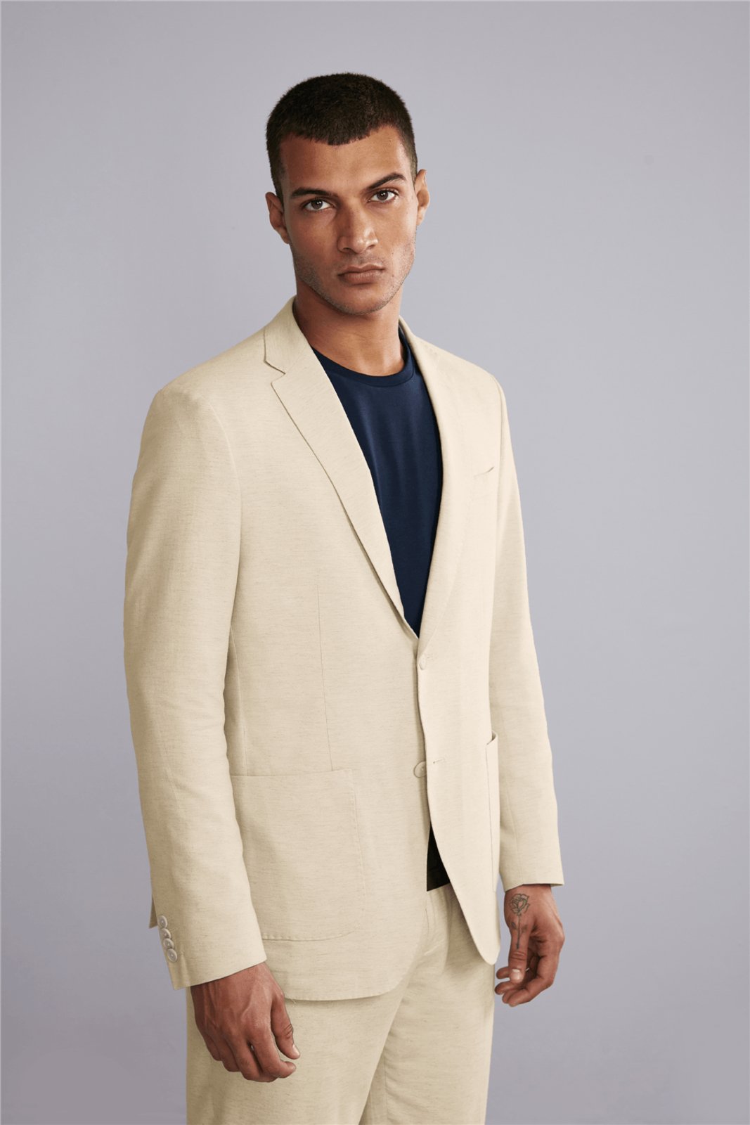 HIGHSTIL Blazer Alfaiataria Liso Linen Blend Slim Fit – Bege Areia