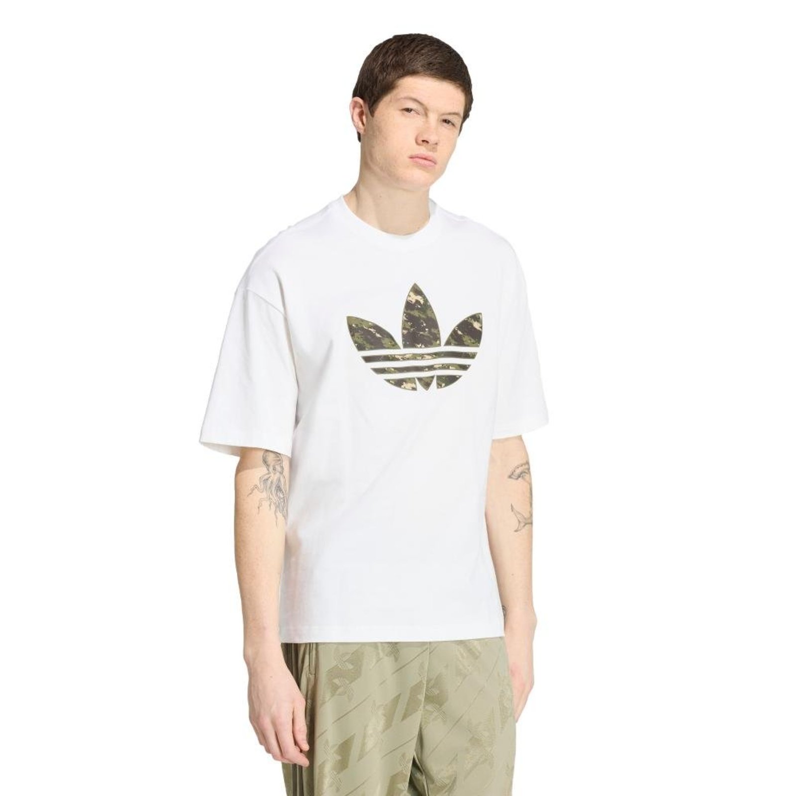 CAMISETA CAMUFLADA 2 INFILL TREFOIL adidas Originals Branco
