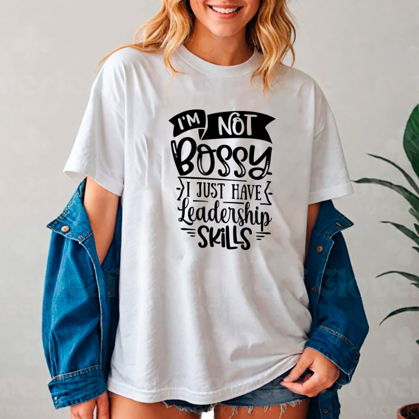Vista 2 Camiseta Ousy Básica Sarcasmo Liderança Frase Engraçada Unissex rosa ousy rosa