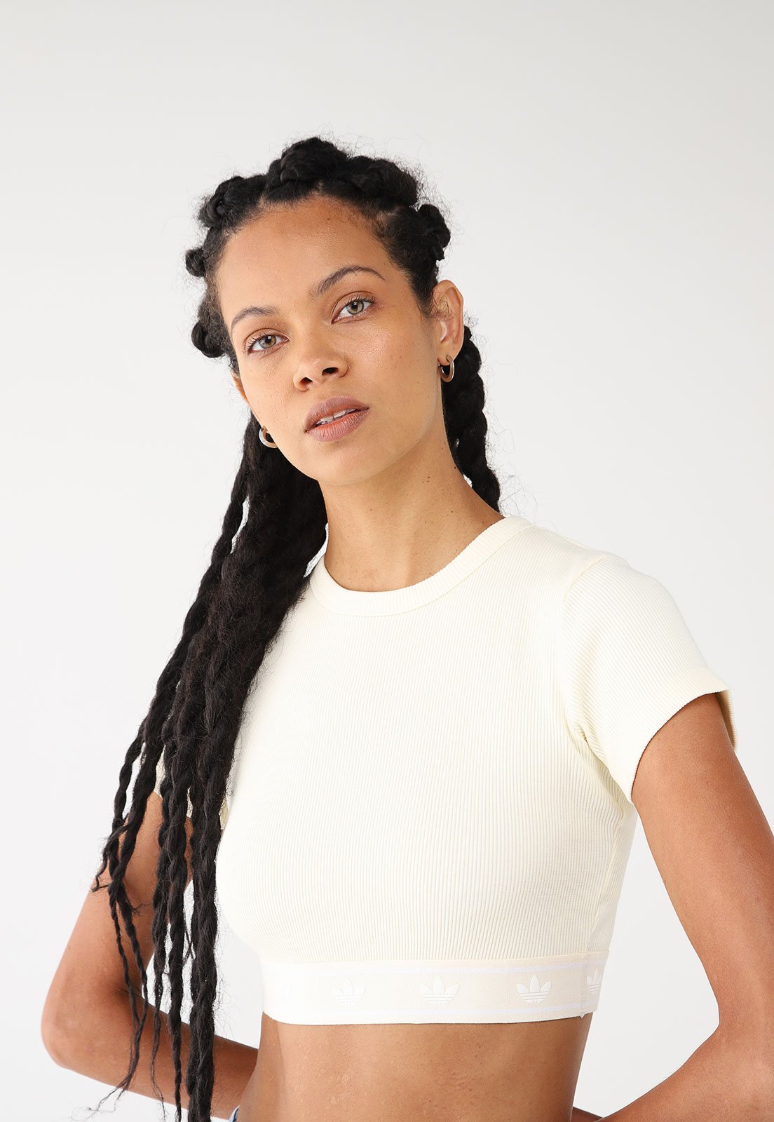 Camiseta Cropped adidas Originals Ajustada Canelado Off-White