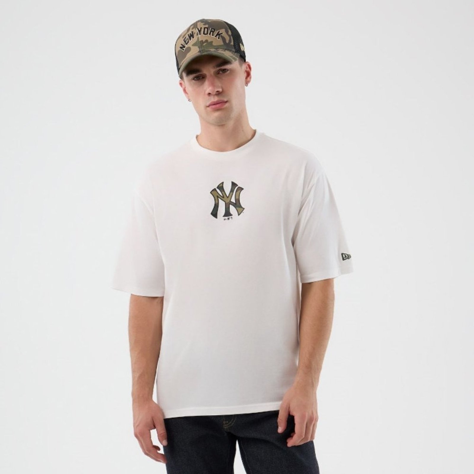 Camiseta New Era Regular New York Yankees Branco