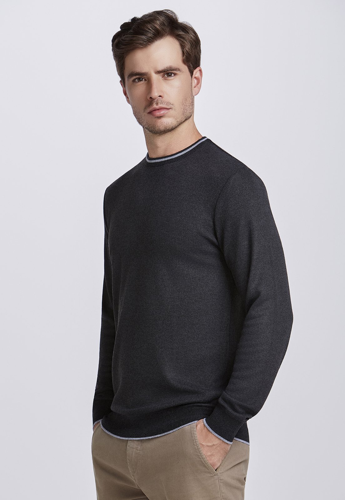 SUETER AD FASHION LISTRA DETALHE MESCLA PRETO/CINZA