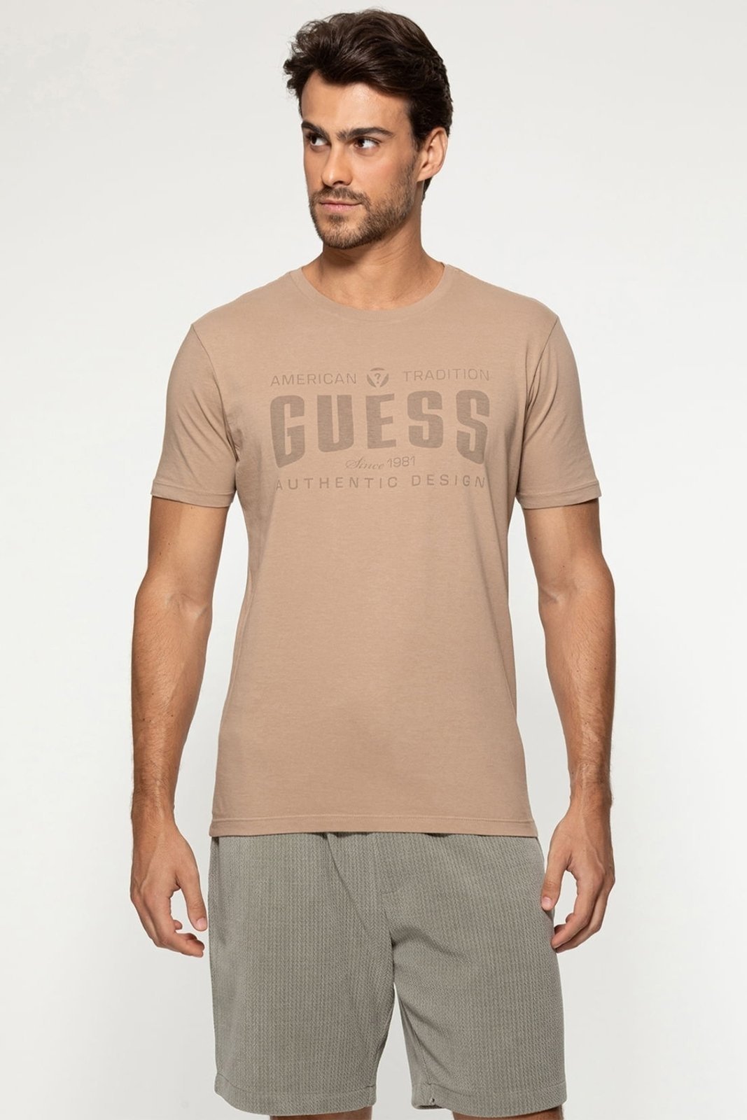 Camiseta Guess American Tradition Bege