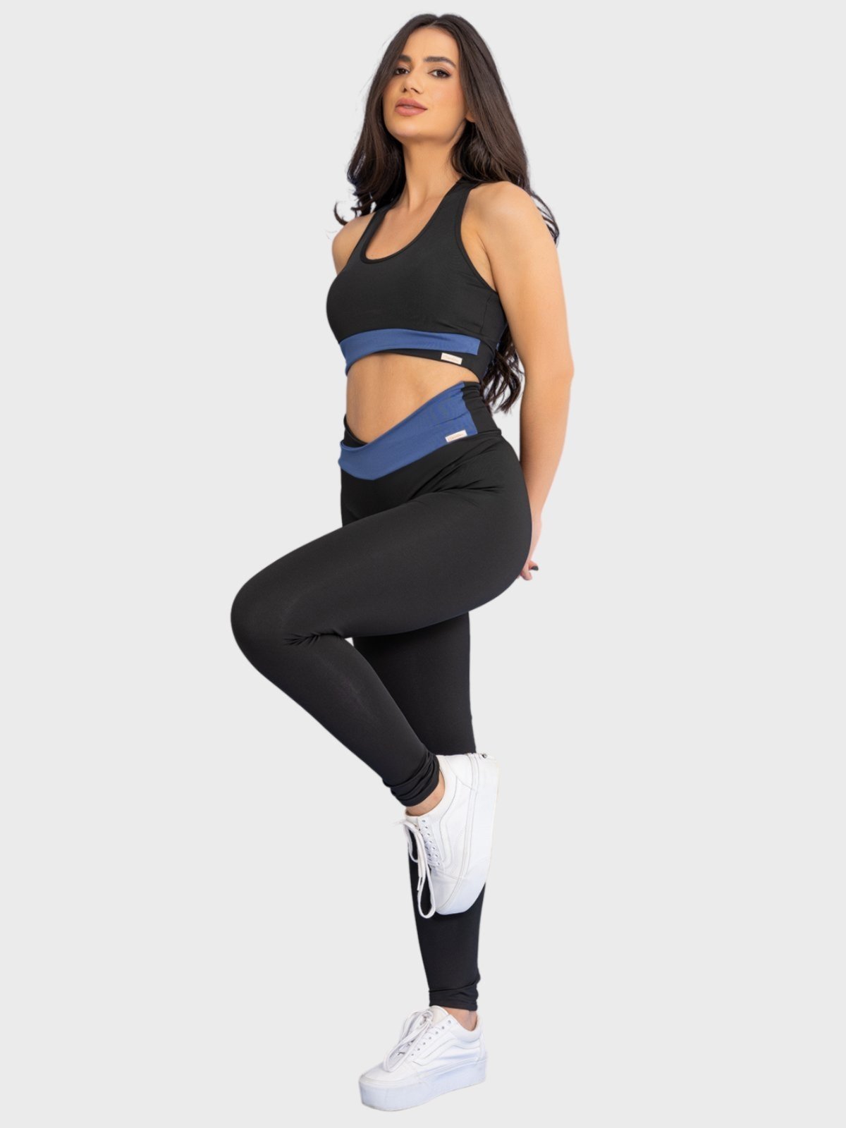 Conjunto Fitness Tarelles Top Calça Legging Transpassado Cintura Alta Preto e Azul