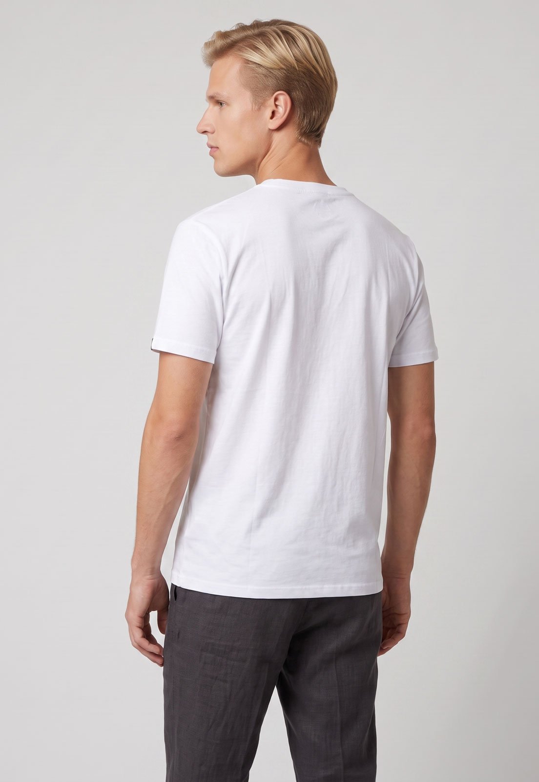 Camiseta Masculina Quiksilver Manga Curta Branca