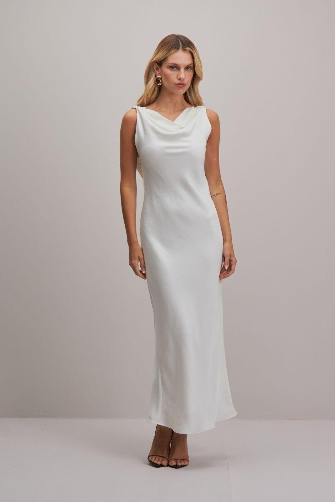 Vestido Com Detalhe Em Passantes Carlota Costa Branco