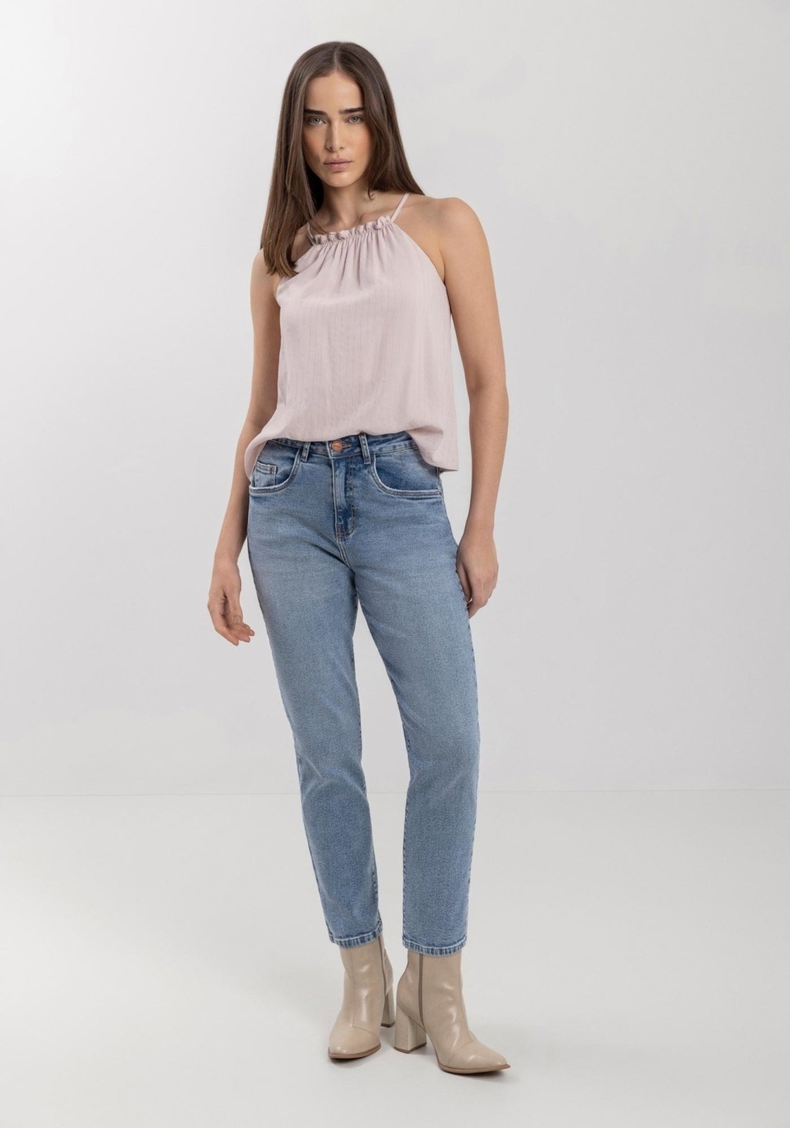 Vista 2 Calça Lez a Lez Mom Jeans Com Cintura Alta E Comprimento Curto azul Lez a Lez azul