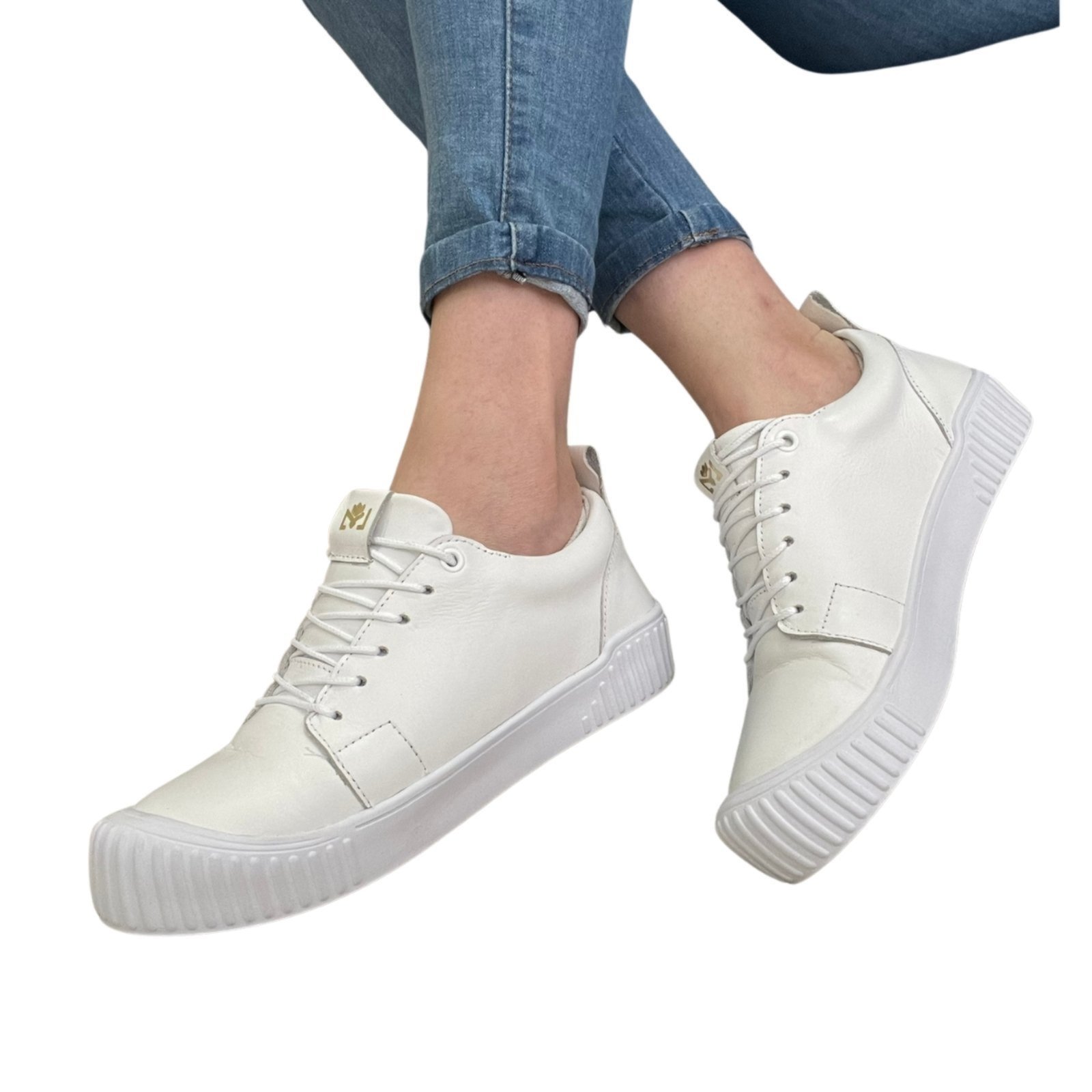 Tênis Feminino Branco Lirom Casual Couro