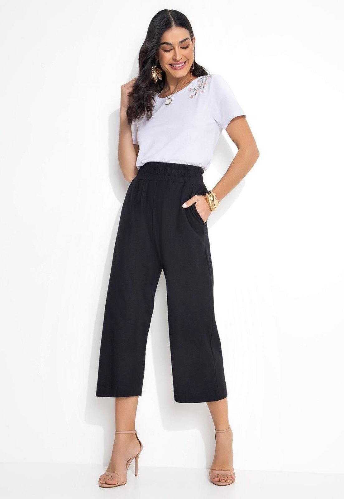 Calça Em Meia Malha Pantacourt Preto Quintess
