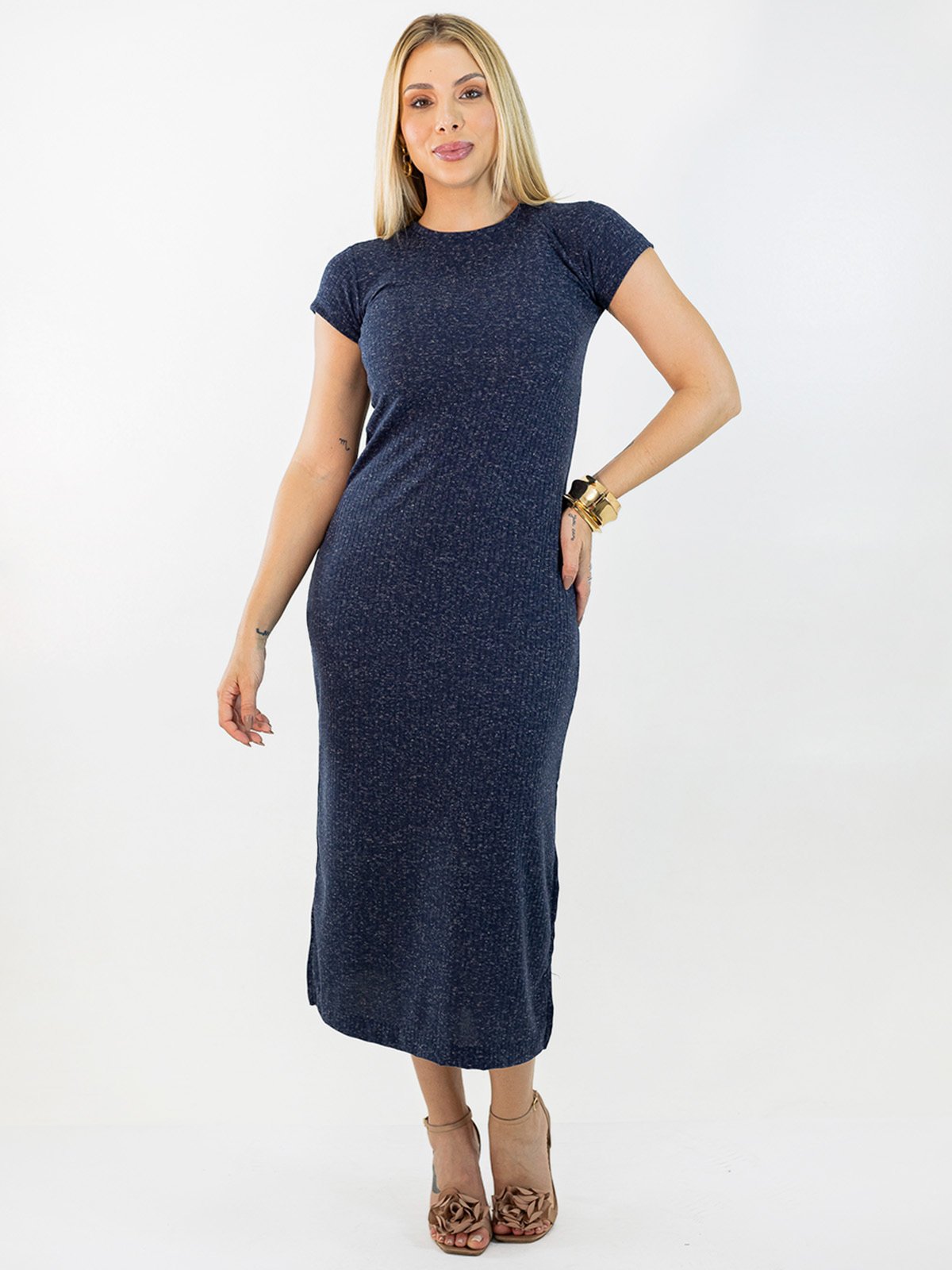 Vestido Midi Feminino Canelado Manga Curta Fenda Elastano Anticorpus