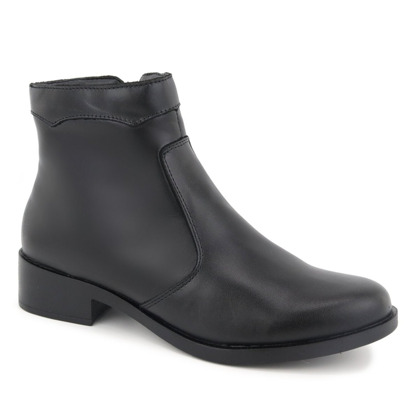 Bota Cano Baixo em Couro Preta Calce Fácil Muito Confortavel Estilo Casual e Urbano