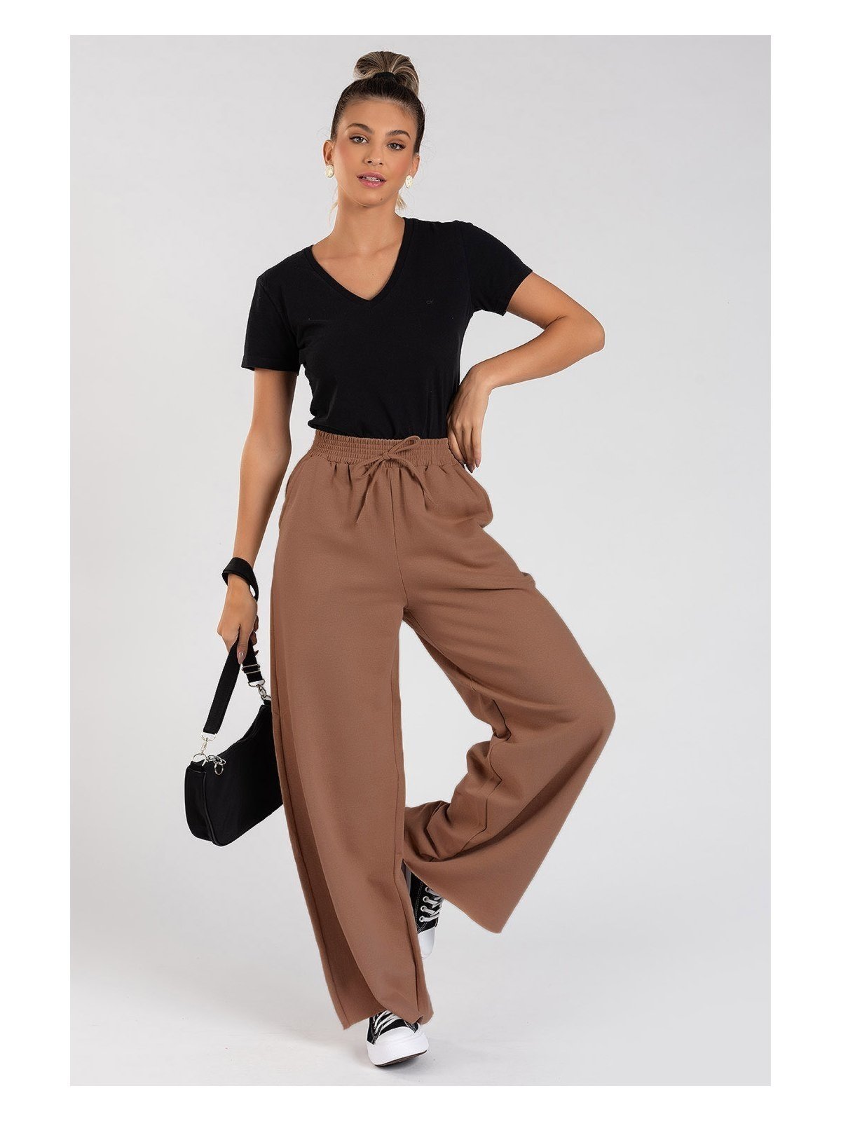 Calça Moletom Wide Leg Tai Marrom