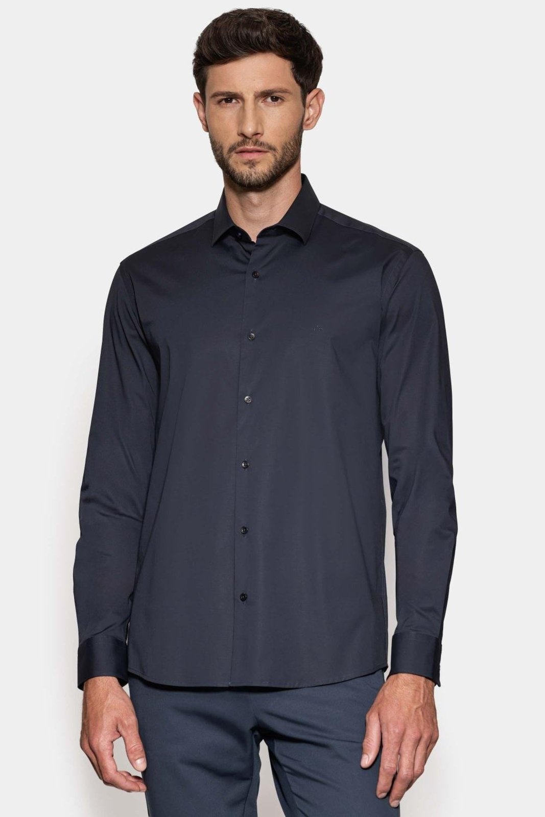 Camisa Aramis Manga Longa Slim Stretch Liso Marinho Escuro