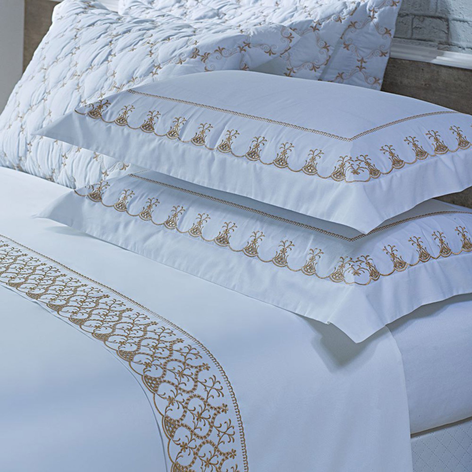 Jogo Cama Lençol Casa Scarpa Garland King Bordado Algodão Acetinado 400 Fios 4 Peças - Branco
