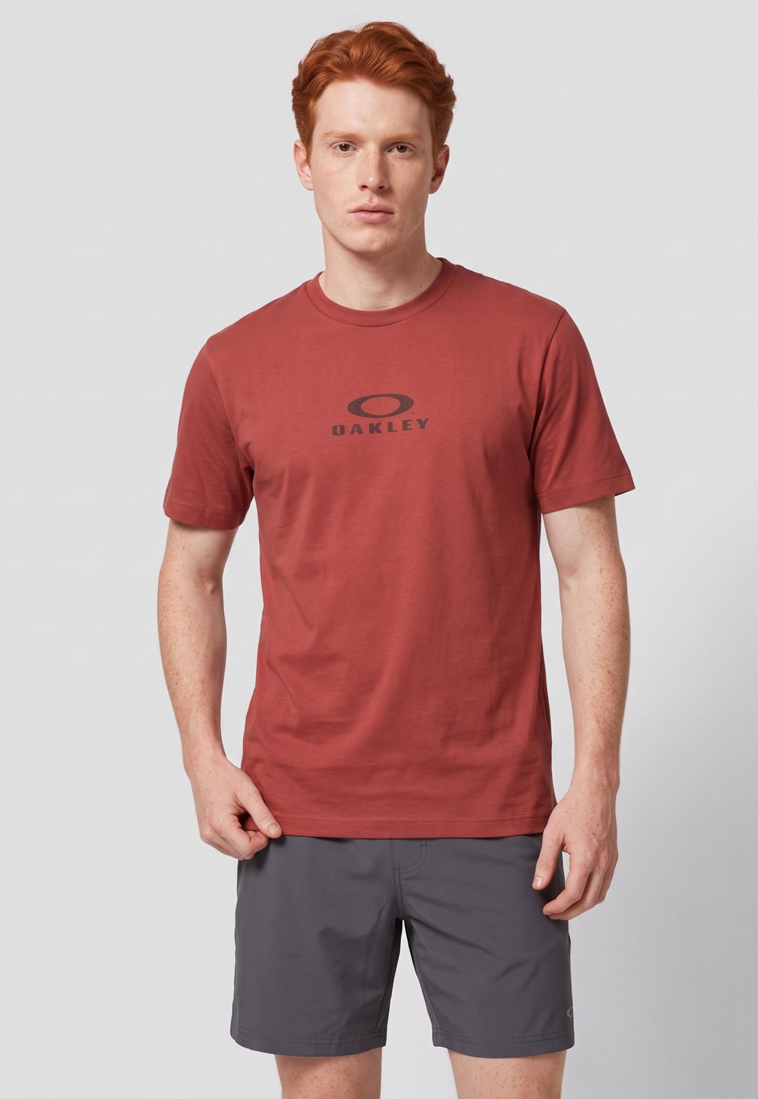 Camiseta Masculina Oakley Logo Decote Redondo Vermelha