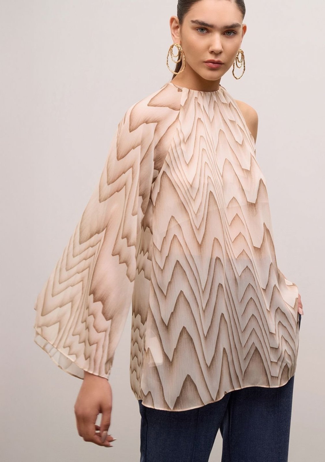 Blusa Iódice Solta Decote Careca Manga Longa Alongada - Multicolorido