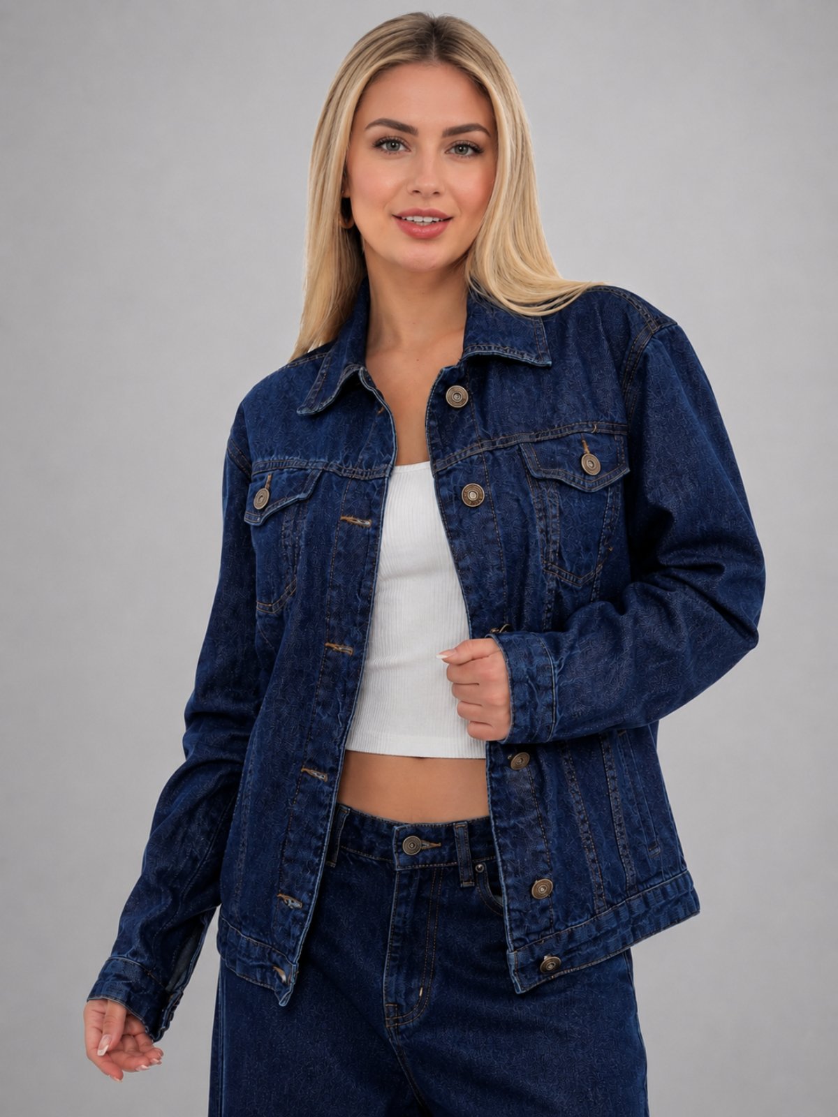 Jaqueta Jeans Feminina Maxxi Oversized Azul Jeans Básica Premium Modelagem Ampla Casual Com Bolsos Externos e Internos