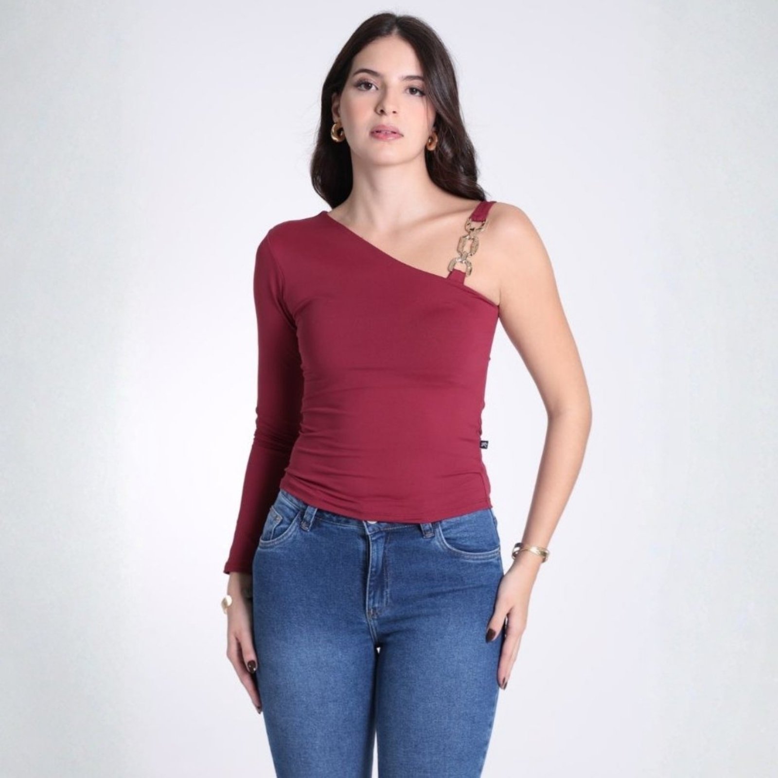 Blusa Ombro Só Manga Longa com Acessório Feminina Revanche Lorena