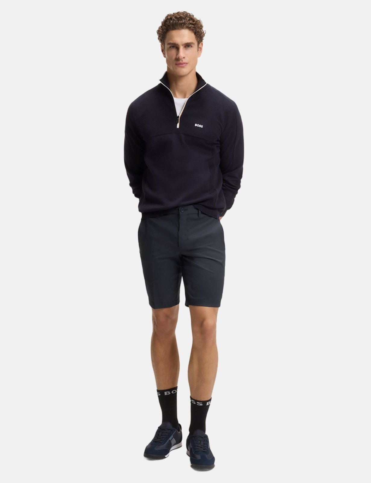 Vista 3 Bermuda Hugo Boss Masculina Regular Fit S_Phoenix Pro azul marinho Hugo Boss azul marinho