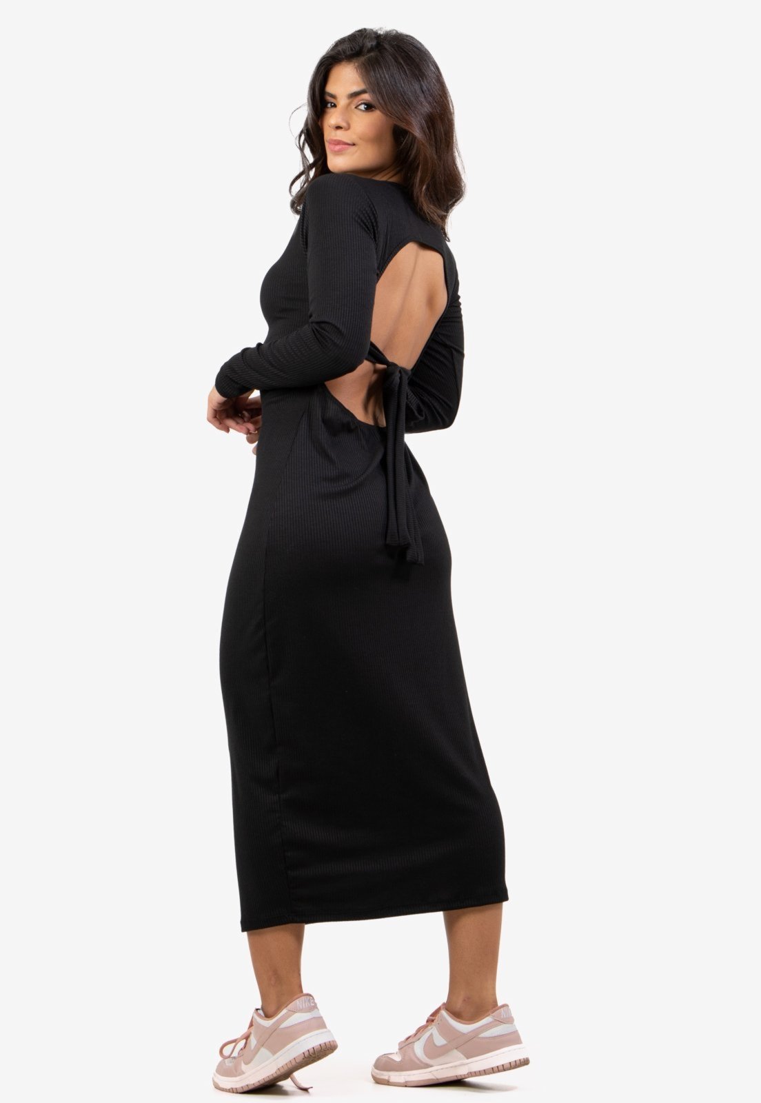 Vestido Midi Rioutlet Decote Laço nas Costas Preto