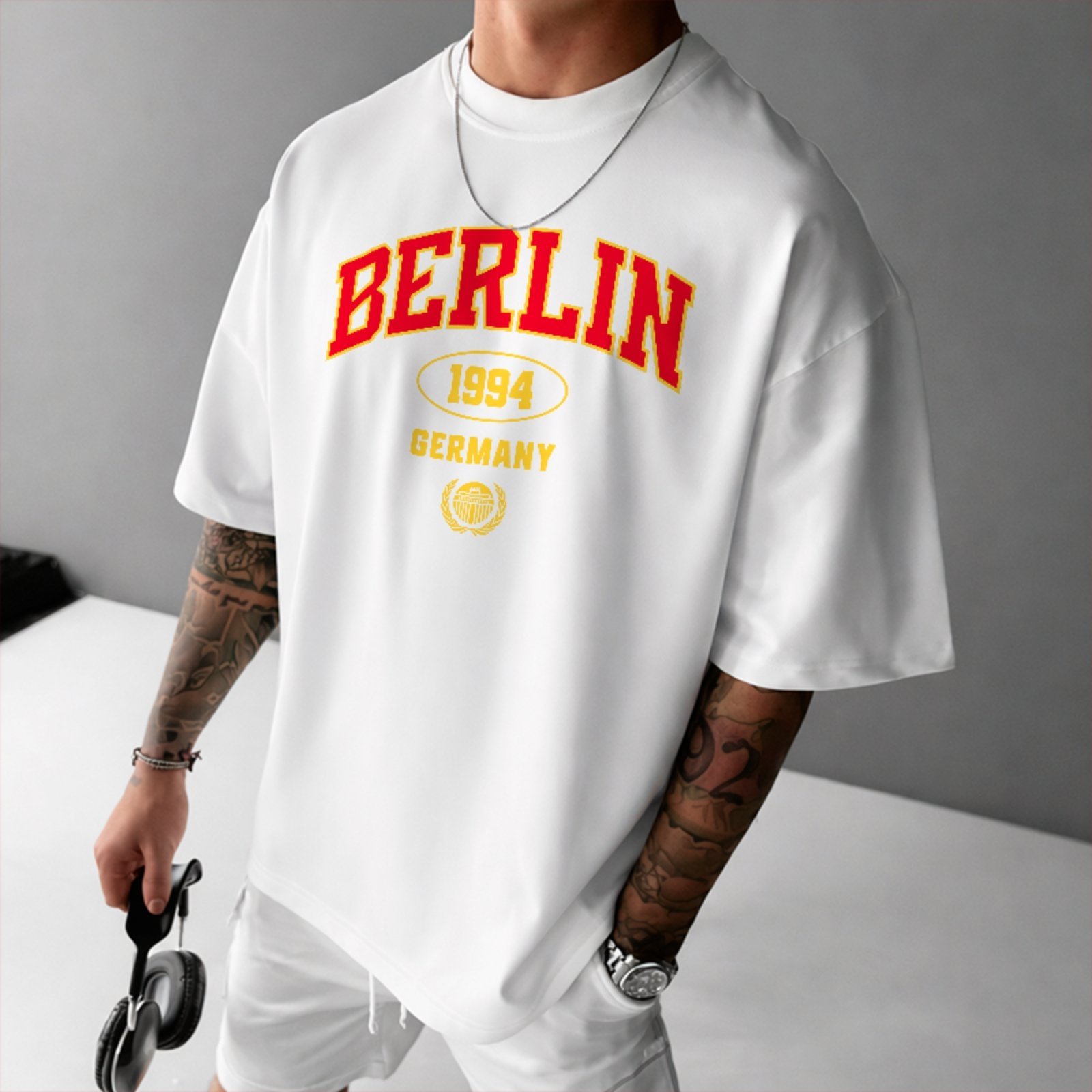 Camiseta Oversized Premium Berlin Germany 1994 Street Unissex Branco