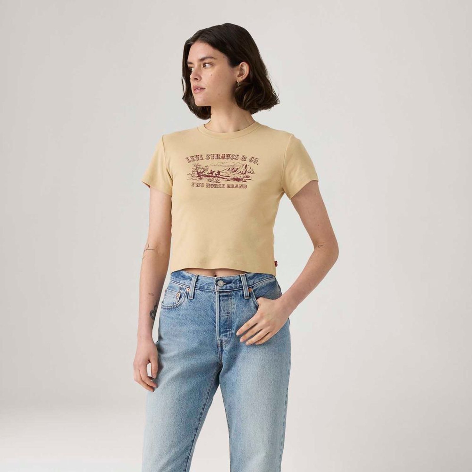 Camiseta Levi’s® Essential Sporty Tee Bege
