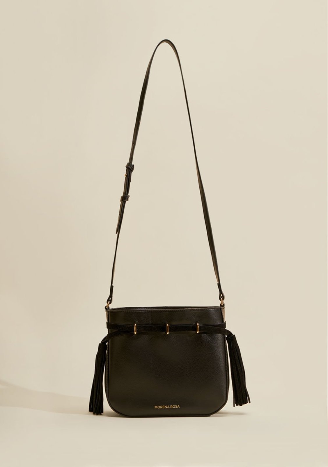 Bolsa Morena Rosa Bucket Detalhe Frontal Preto