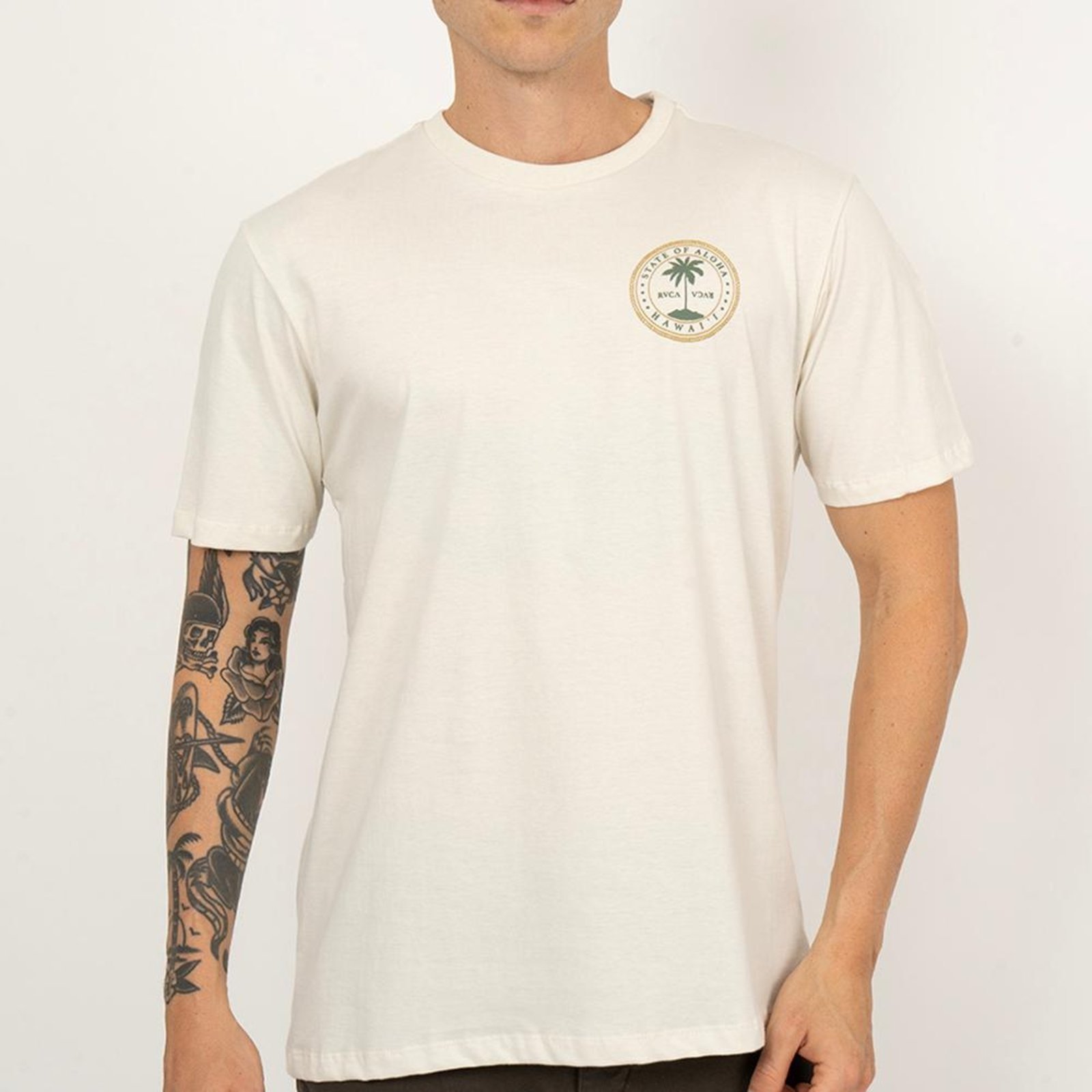 Camiseta RVCA Aloha Seal SM26 Masculina Off White