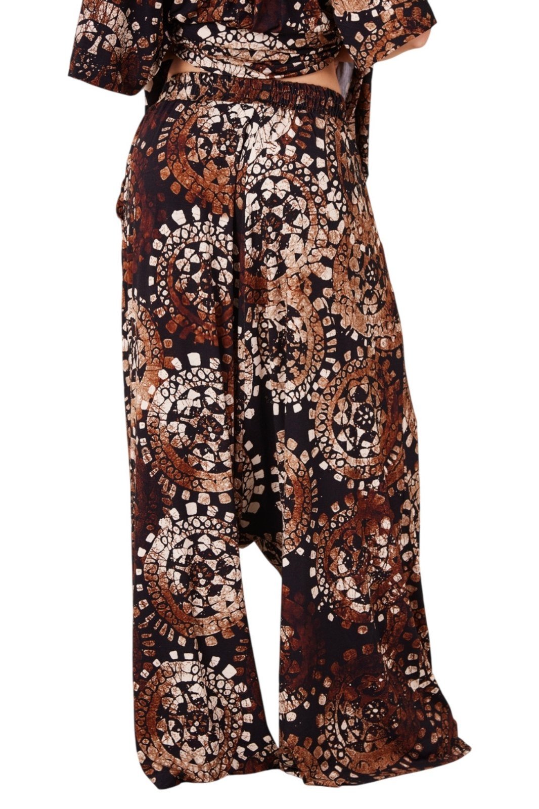 Calça Saruel Pantalona Estampa De Batik Marrom Yacamim H10 – Batik