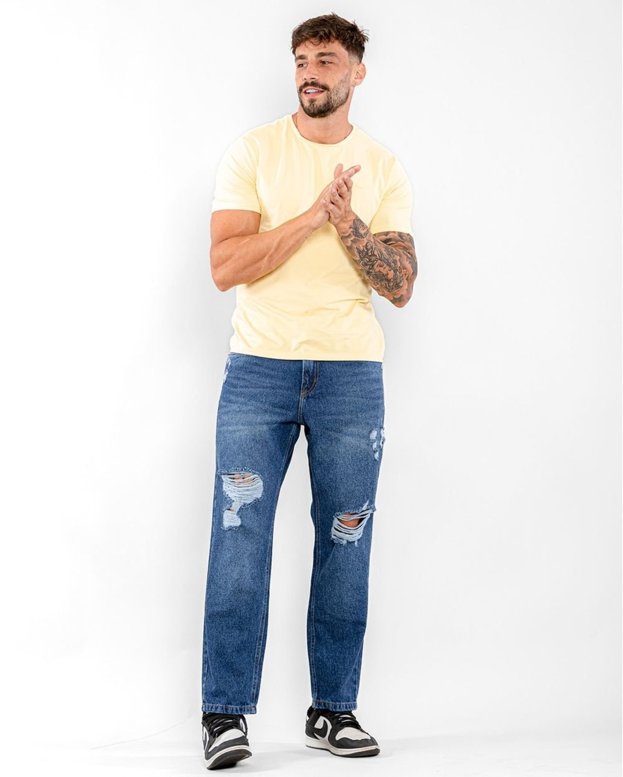 Calça Jeans Masculina Reta com Rasgos 22768 Escura Consciência
