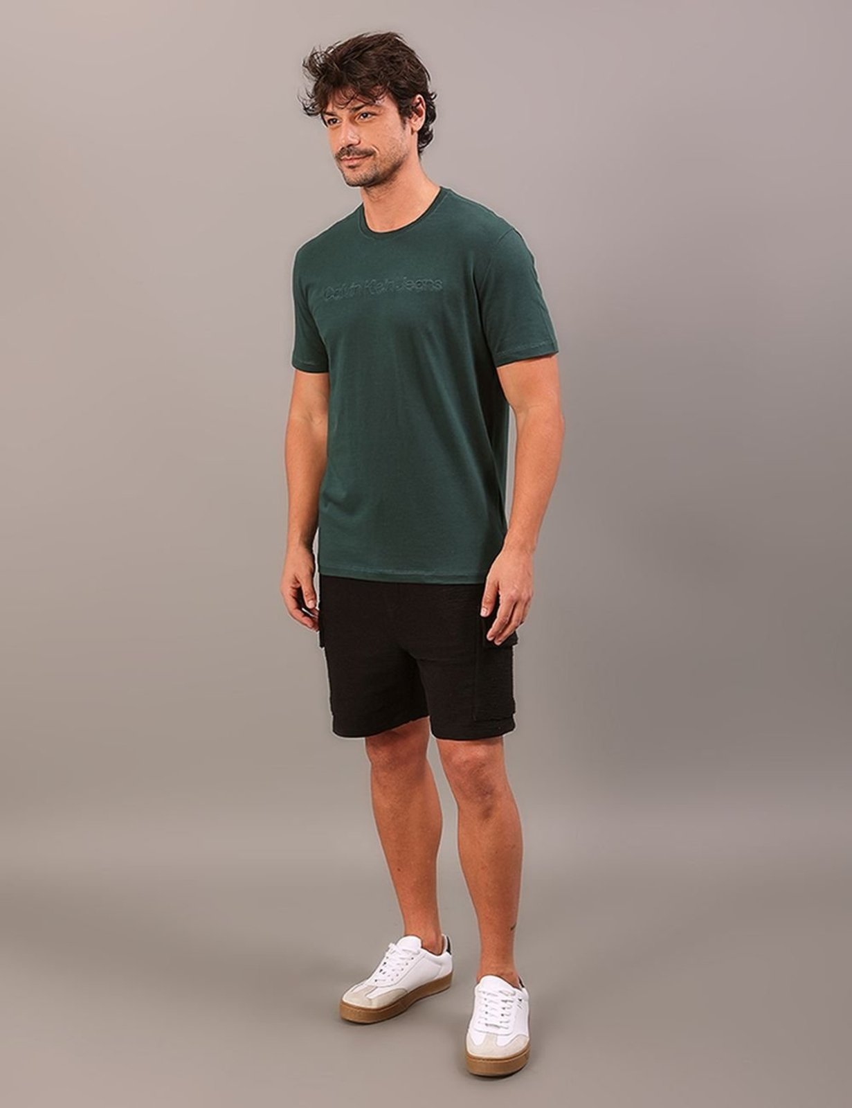 Camiseta Manga Curta Calvin Klein Jeans Masculino Embossed+bordado - Verde Médio Calvin Klein Jeans