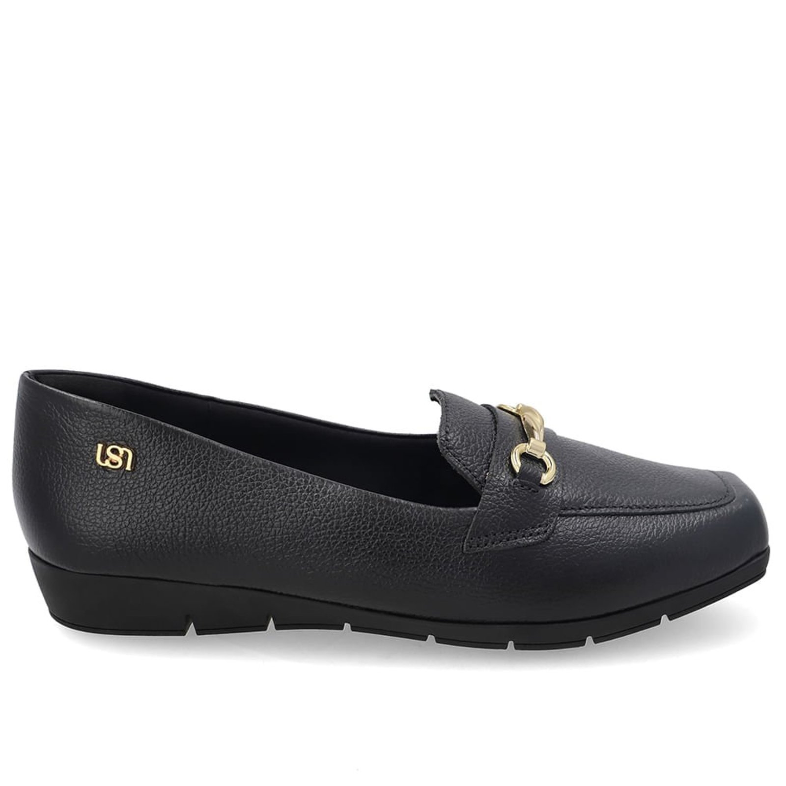 Loafer Em Couro Preto Com Bridão