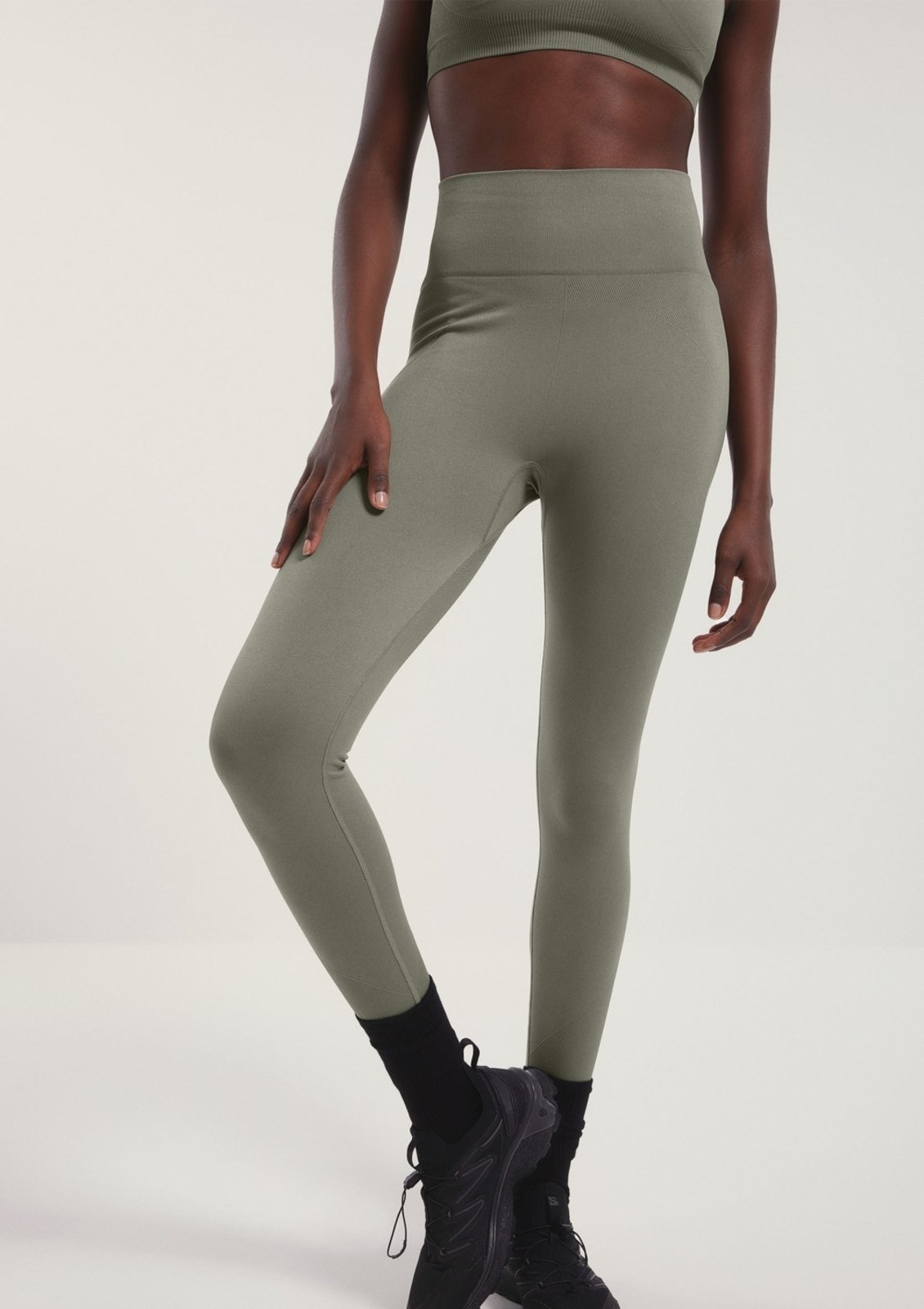 Vista 3 Calça Legging Feminina Esportiva Sem Costura Hering HERING SPORTS verde HERING SPORTS verde