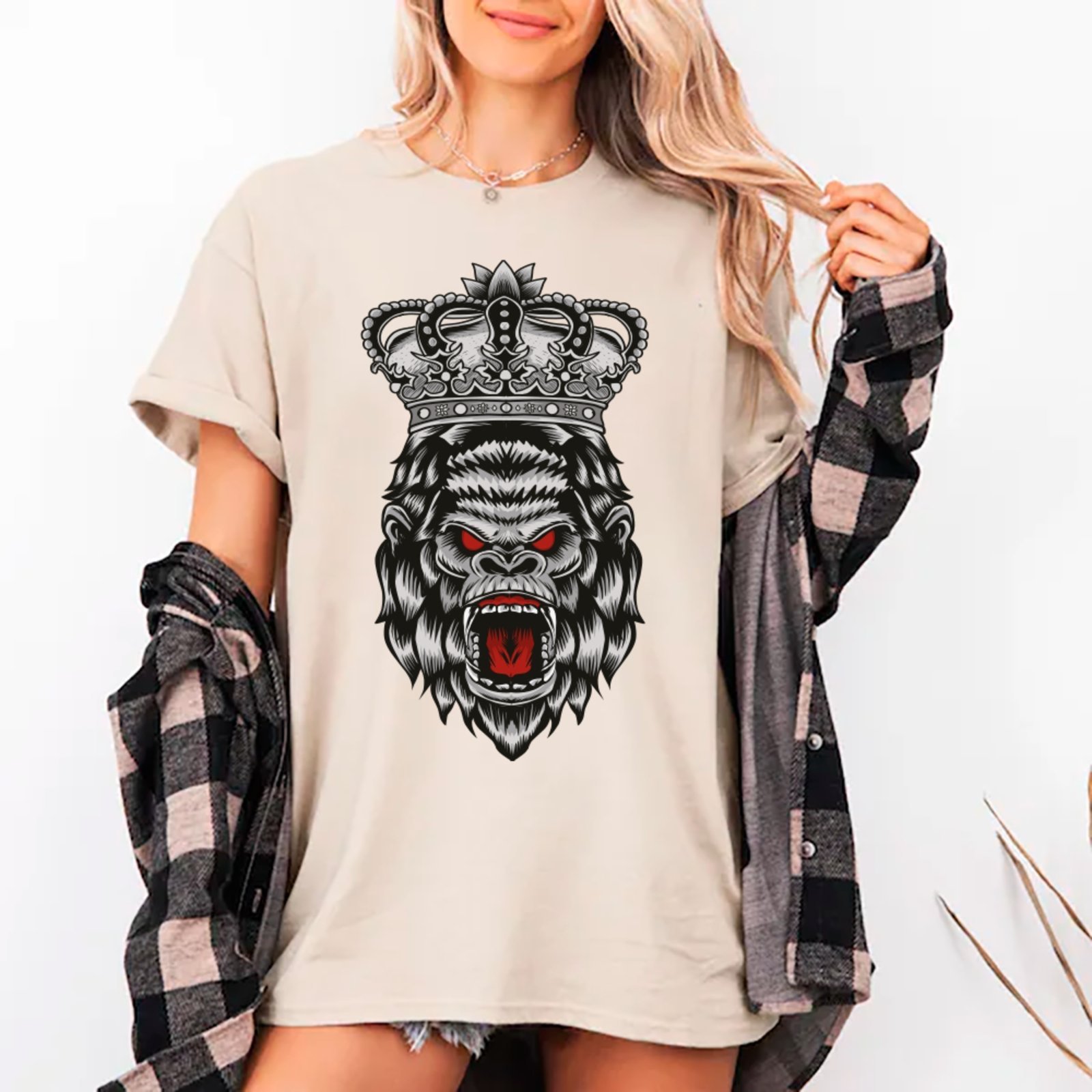 Vista 2 Camiseta Ousy Unissex Streetwear Gorila Coroado Estampa Exclusiva Oversized Off White off-white white ousy off-white white