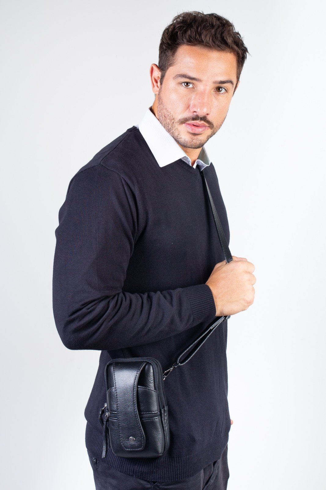 Vista 2 Shoulder bag 2 em 1 de couro Vinni Vira Vento preto Vira Vento preto
