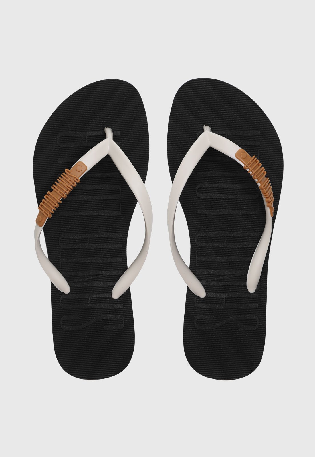 Chinelo Dedo Feminino Santa Lolla Tiras Finas Preto e Branco