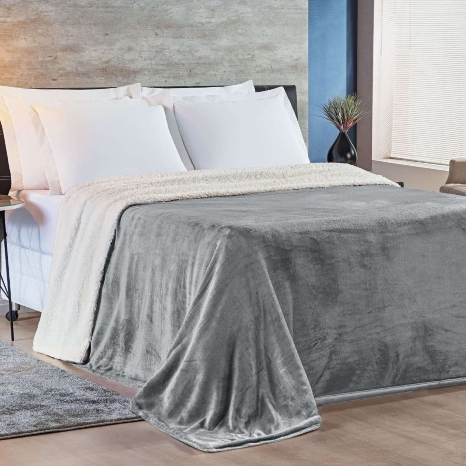 Cobertor Queen Casa Modelo Enxovais Dupla Face Sherpa/Mantinha Alaska Cinza