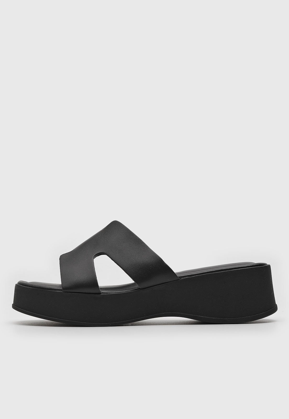 Tamanco Flatform VIA UNO Liso Preto