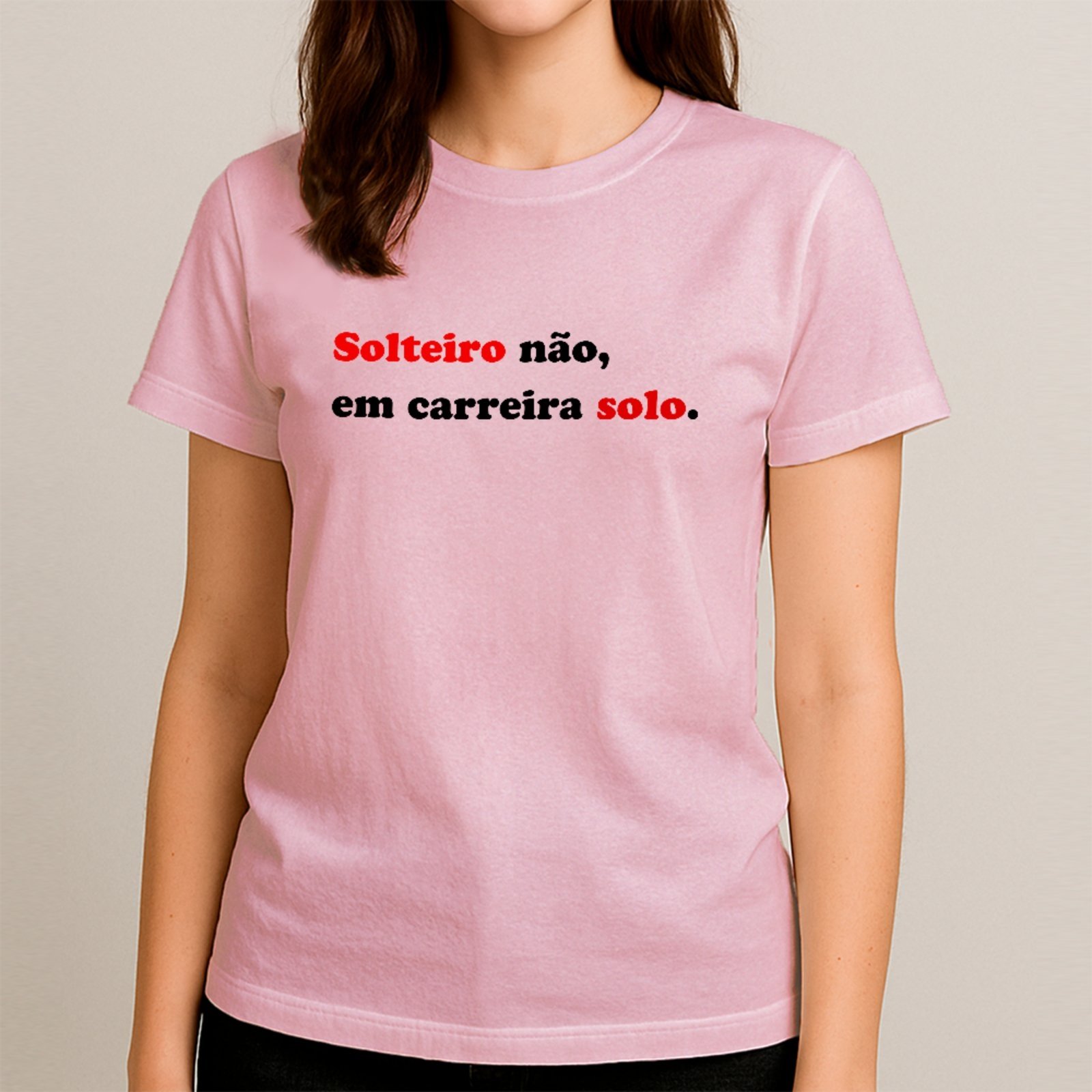 Vista 2 Camiseta Ousy Básica Carreira Solo Humor Meme Solteiro Carnaval Unissex rosa ousy rosa