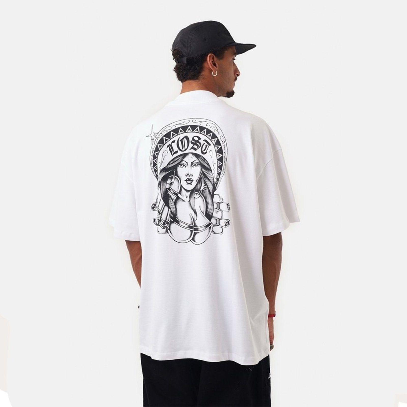 Camiseta Box Fit Lost Skull