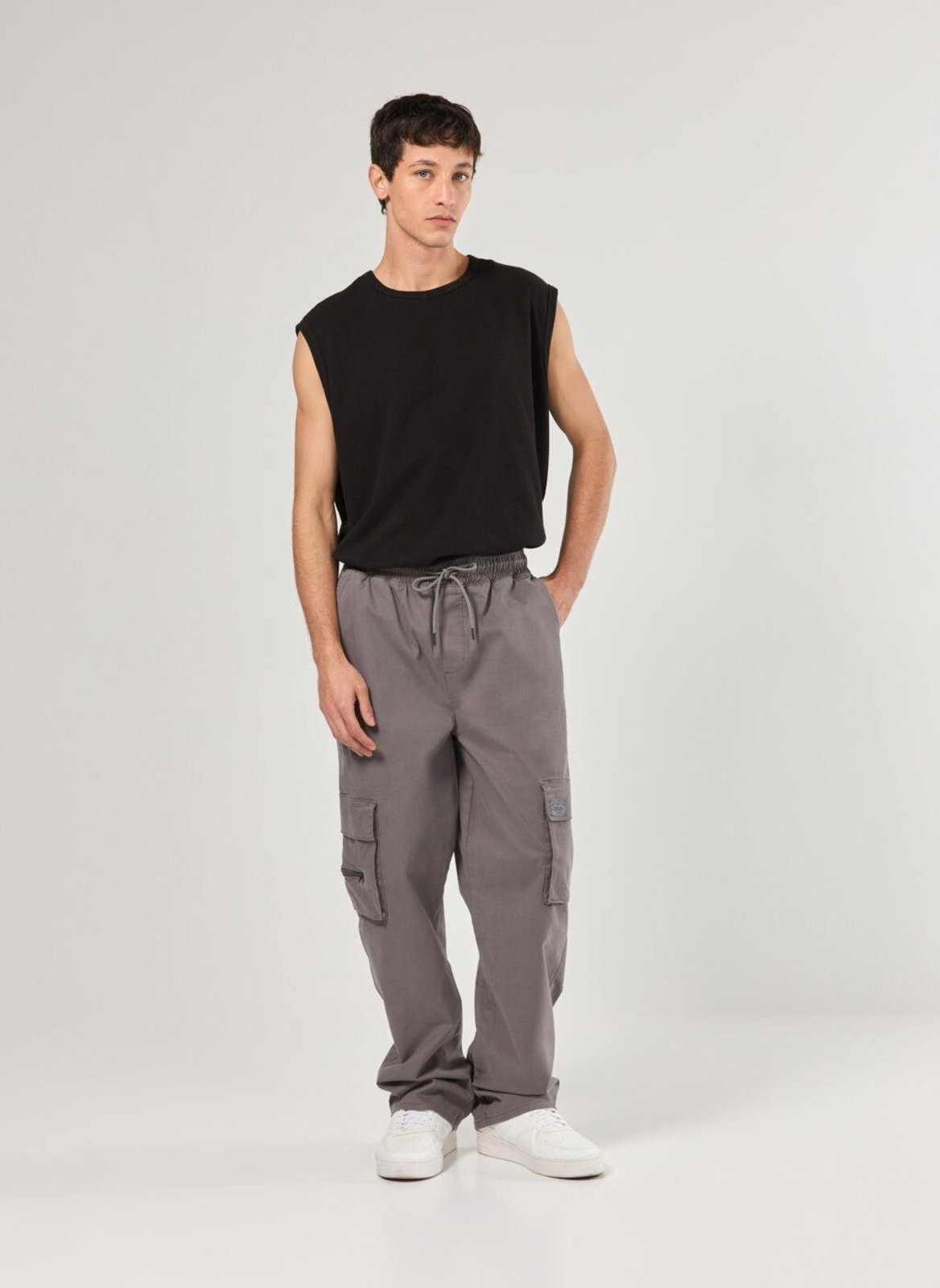 Calça Cargo Reta Sarja