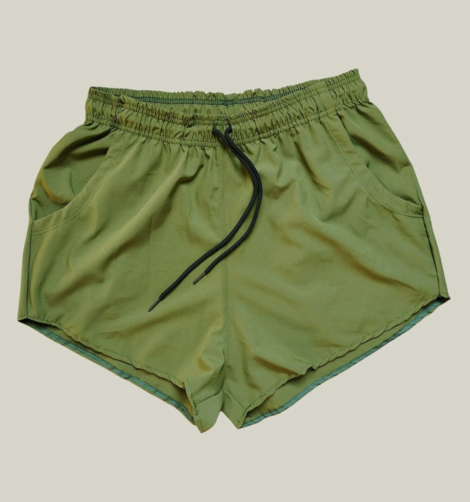 Shorts Praia Feminino Elastano WSS Basic Verde Militar